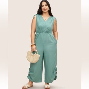 BloomChic Plus Size 2XL Plain Textured Surplice Neck Drawstring Jumpsuit us18-20